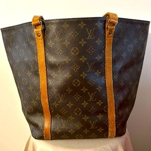 LV Babylon Canvas Tote 100% Authentic